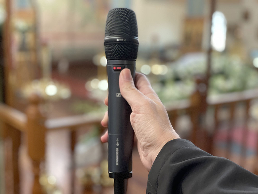 Wireless Microphones and Live Streaming Pokrov Church Melbourne