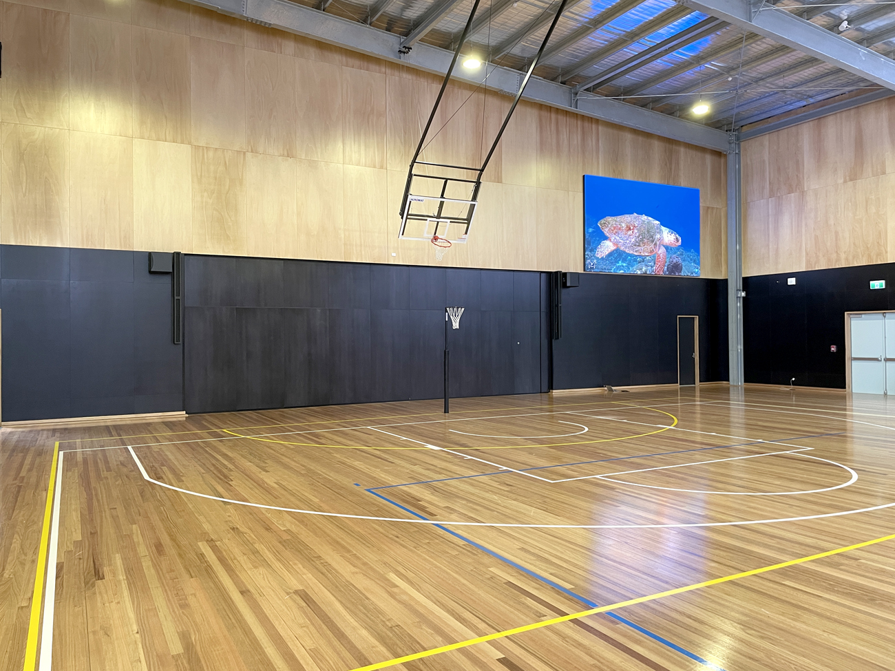 Cowes PS LED Video Wall School Hall Auditorum Melbourne Australia