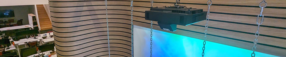 Aurora Marketing Epson Digital Signage EB-805F Projector