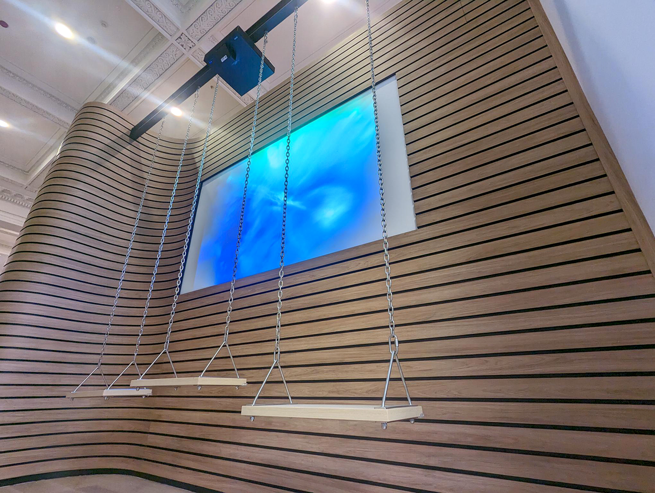 Aurora Marketing Epson Digital Signage EB-805F Projector