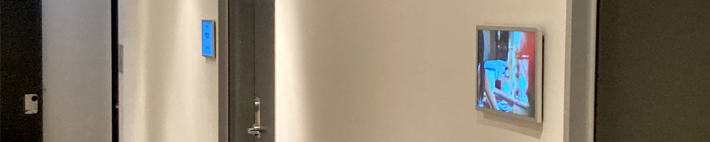 Crowne Plaza Canberra - Videri All-in-One Digital Signage Installation